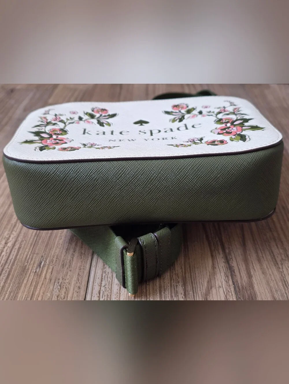 kate spade NWOT Floral Ivory and Olive Crossbody